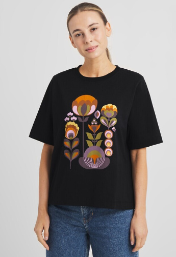 T-Shirt "Vadstena Autumn Harvest" - black